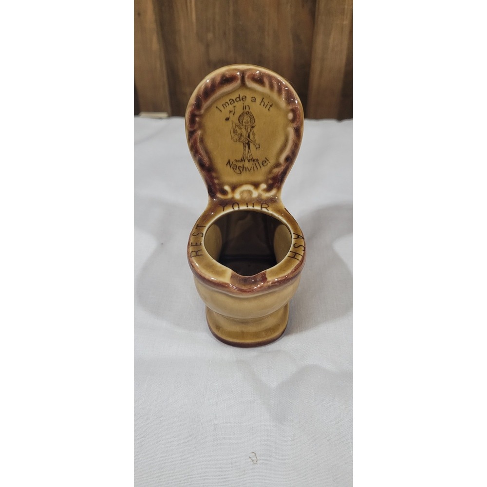 Vintage 1960's Nashville  Rest Your Ash Toilet Ashtray  Japan